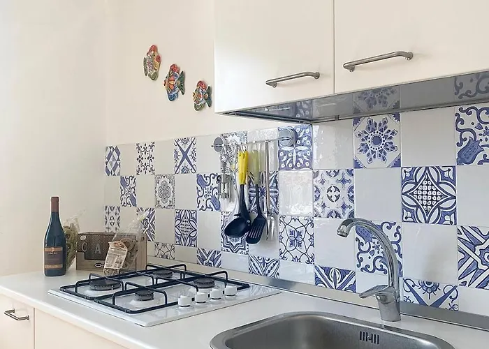 Margherita Aparthotel 3*