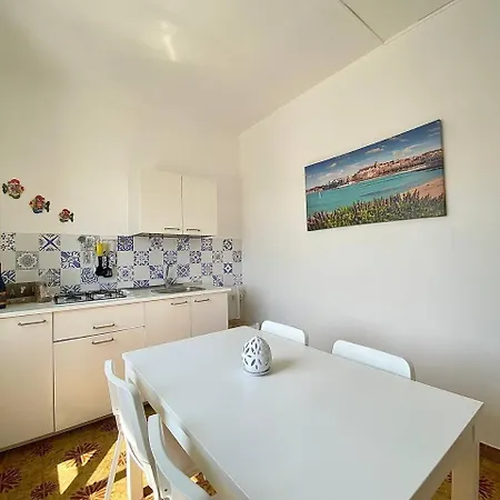 Margherita Aparthotel
